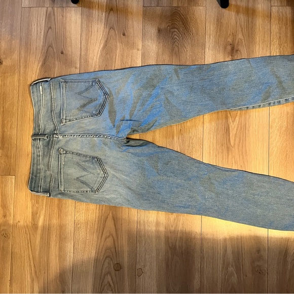 MOTHER ‘The Looker Crop’ - Picture 3 of 5